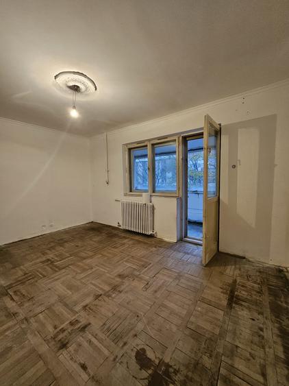Oferta vanzare ap 3 cam in Razboieni, et 1, cf 1, coaja, 69900 euro