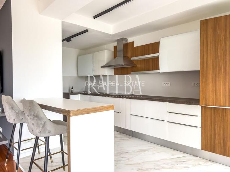 Etaj Integral | 377 mp | 8 Camere | Vila Lac 3 | Parc Bordei - 7