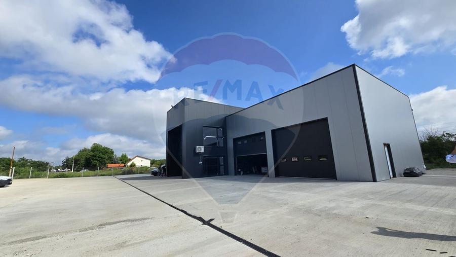 DE INCHIRIAT Hala industriala 596mp | Teren 2500mp | Buftea