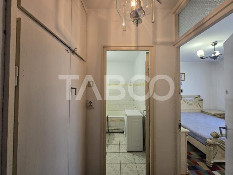 Apartament 2 camere de inchiriat 52mp decomandat balcon Strand Sibiu