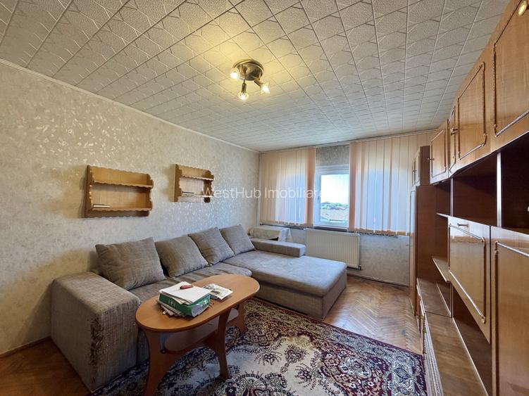 Apartament 2 camere, decomandat, etaj 3, zona Soarelui - 2