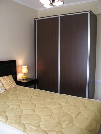 Inchiriez apt 2 cam 50 mp Verii/Toamnei AFI MALL