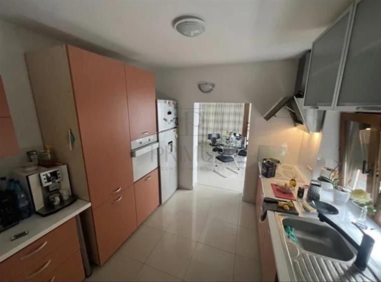 TORONTALULUI - Triplex - Garaj - 4 Camere - 384 mp Teren