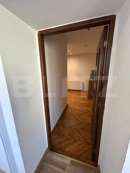 Casa 2 camere 53,80 mp, ,curte comunamare, centrul vechi - Brasov
