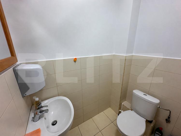 Spatiu birouri modern, 147 mp + terasa, 3 Parcari supraterane, zona Independente