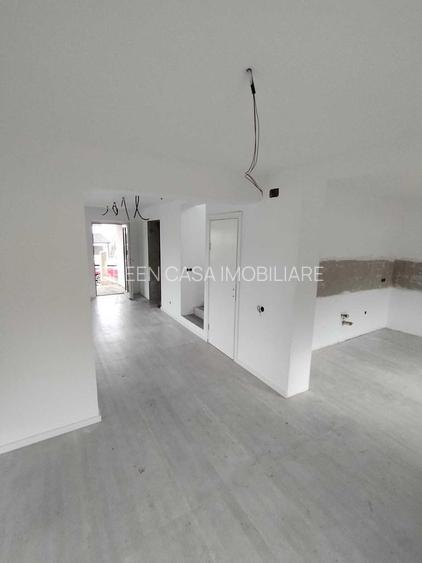 Casă individuală | 5 camere | 160mp utili | Câmpenești - intrare - 3