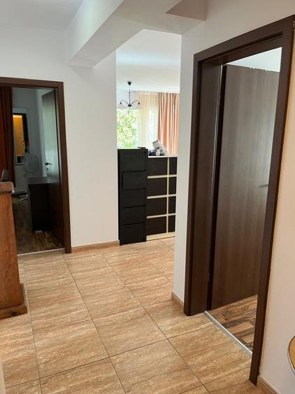 Apartament de inchiriat 3 camere zona Mamaia Sat