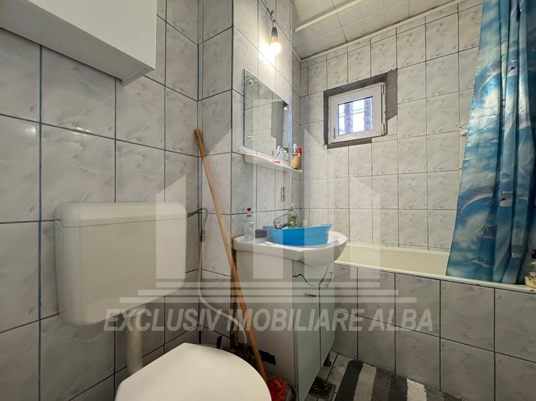 Apartament 3 camere | De vanzare | 55 mp | Etaj 1 | Cetate