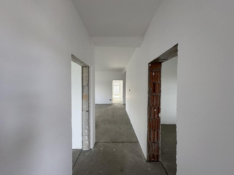 Casa Individuala Parter Sanmihaiu Roman,4 Camere,2 Bai,Proiect Modern