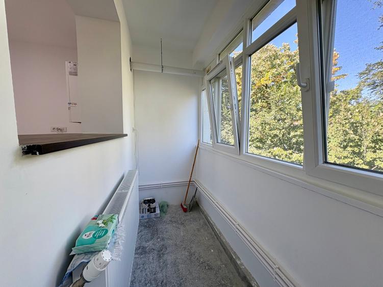 3 Camere Obregia Renovat Complet Centrala Proprie Metrou 10 Minute 60mp