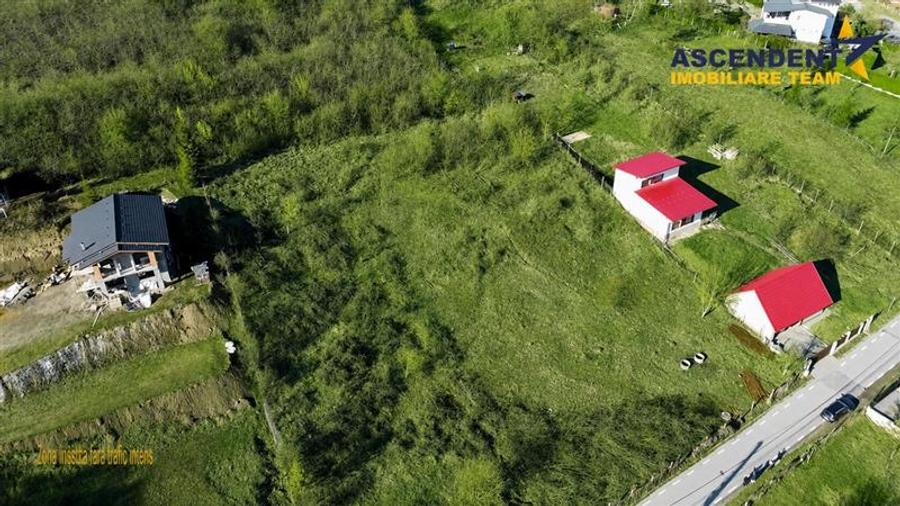 2.580mp:teren luminos,pregatit,izvor propriu, Valea Iubirii,langa Targu Mures, F