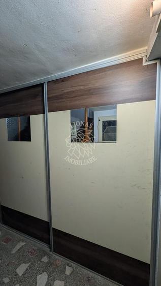 Spatiu comercial+Garsoniera 55,5 mp-parter-Zona Centrala