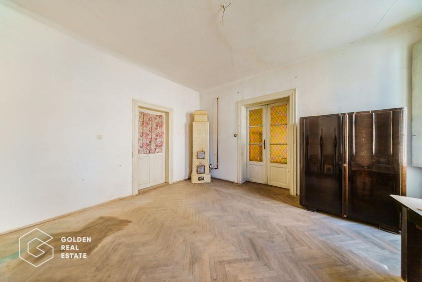 4 Camere la casă, 215mp+261mp teren, str Preparandiei