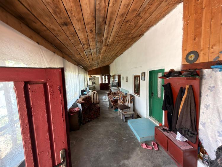 Casă de vânzare, 115 mp, teren 700 mp, zona Leu - 8