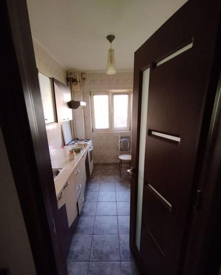 Apartament 2 camere decomandat, intre statiile de metrou Lujerului si Gorjului