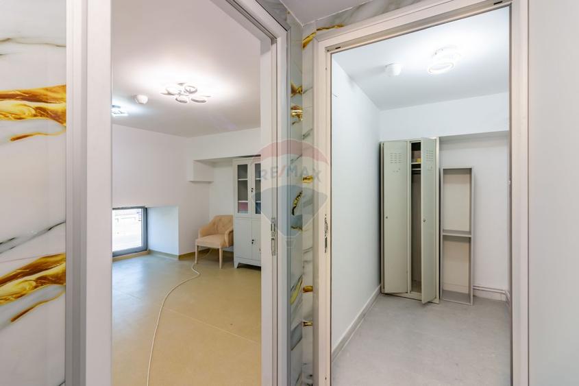 Clădire investițională: policlinică, senior living & catering-Giulesti
