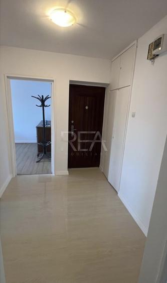 3 Camere Decomandat Dristor 3 Min Metrou Etaj 4/8 | Bloc Reabilitat