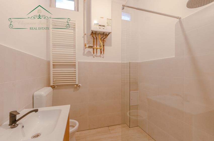 Apartament cu 2 camere la curte comuna si centrala proprie ,zona Centrala , Arad