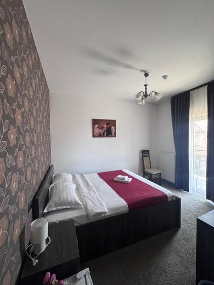 Hotel 21 camere cu restaurant , Radauti