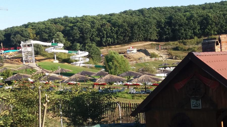 Cabana la Băile Figa – Oportunitate de investiție, vedere parc balnear