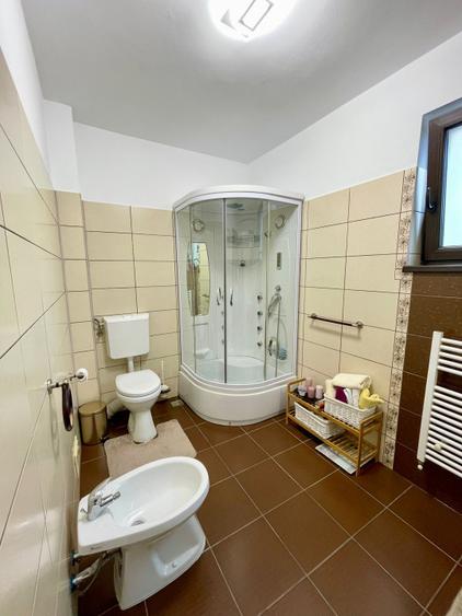 Casa individuală , 300mp utili, 500mp teren