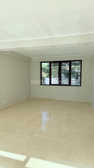 Direct proprietar casa verde