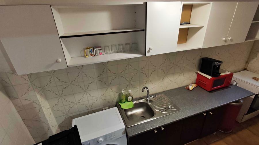 Unirii-Zepter /Posta Vitan, vila 185mp, 6 camere, nemobilata