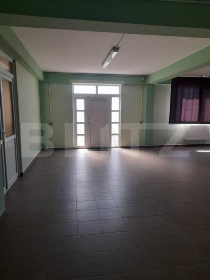 Oportunitate! Spatiu birouri, 160 mp, etajul 1, Periferie