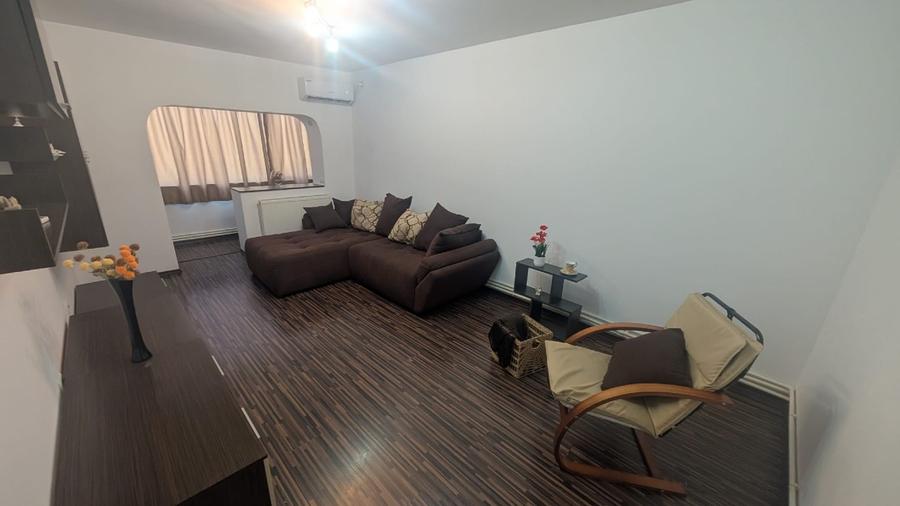 Apartament de închiriat –📍 Zona Dacia, Constanța 3 camere | 2 băi | Etaj 4/4 |