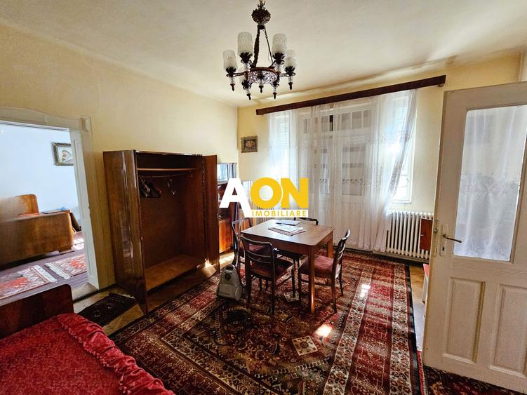 Casa 3 camere, 489 mp teren, acces la 2 strazi, zona ultracentrala