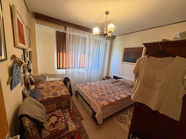 4 Camere Catedrala Neamului