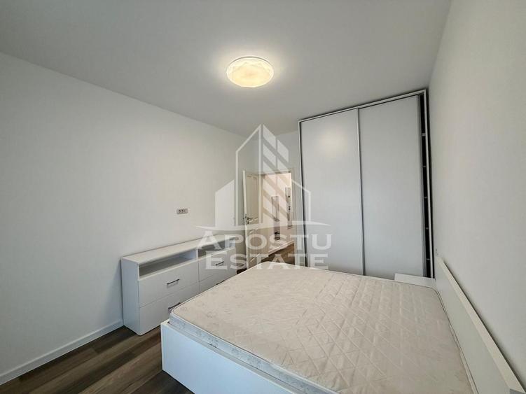 Apartament cu 2 camere de inchiriat, loc de parcare, Giroc