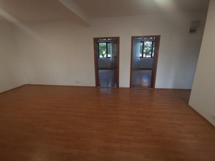 Blascovici casa 300 mp 1900 euro