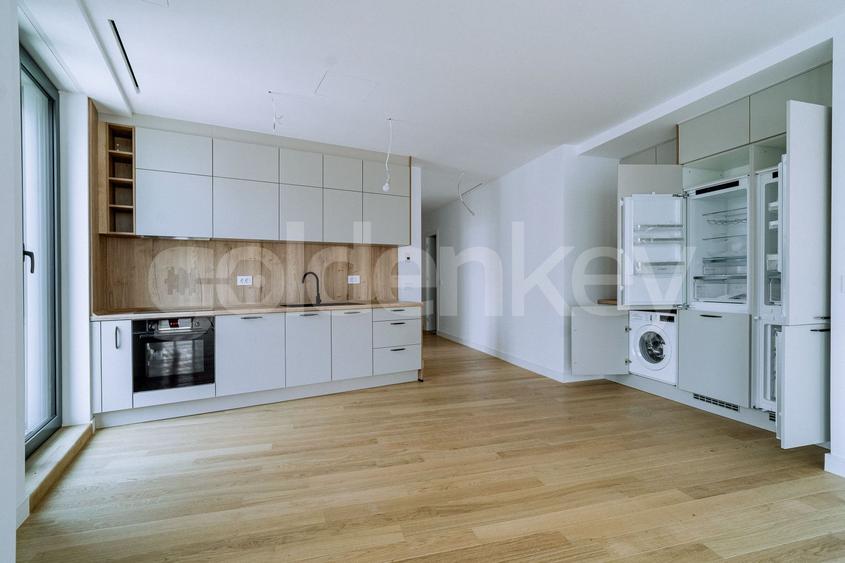 Apartament penthouse nemobilat cu 4 camere | 112mp terasa