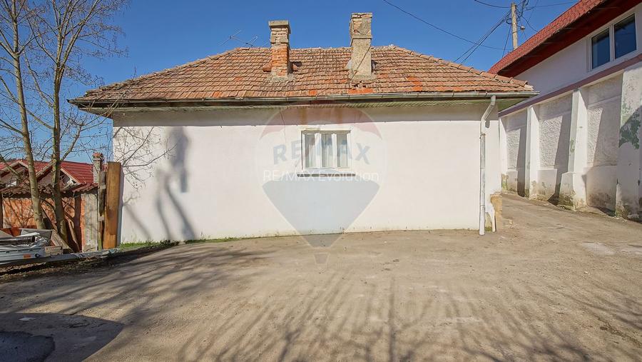 DE RENOVAT CASA INDIVIDUALA  | 180 MP CURTE| PRIVELISTE - 3