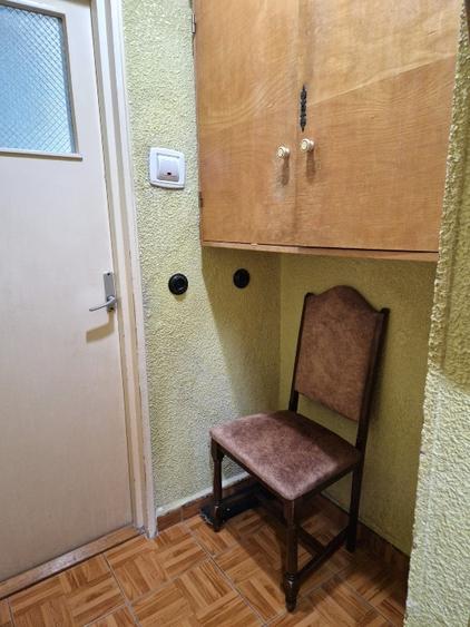 Proprietar vand Apartament 3 camere la Metrou Favorit