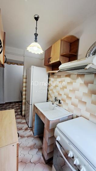 De vanzare Apartament 3 camere Targu Jiu - 8