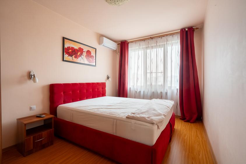 Apartament 2 camere, decomandat, policlinica Titan lângă metrou și parcuri