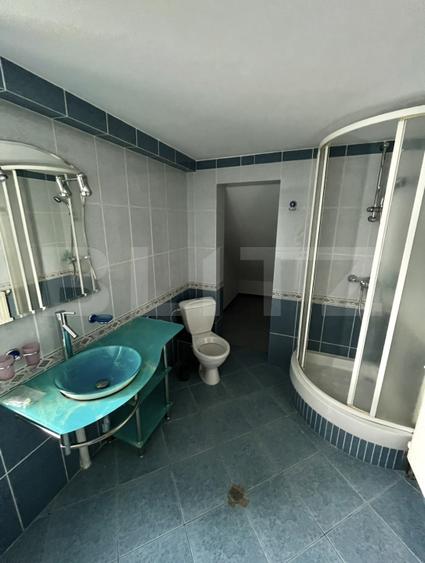 Apartament 3 camere, 77.8 mp, zona Calea Moldovei