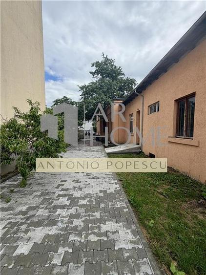 Inchiriere casa 4 camere plus dependinte in Ploiesti, zona ultracentrala