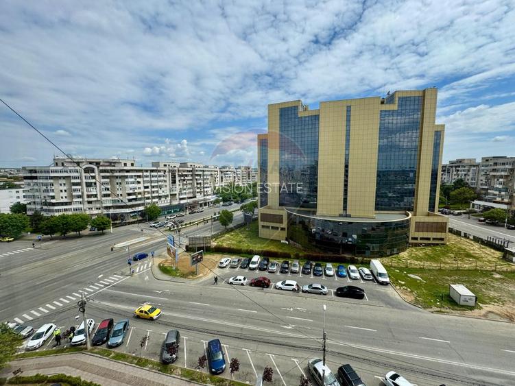 Apartament cu 4 camere de vânzare în zona Ultracentral - 4