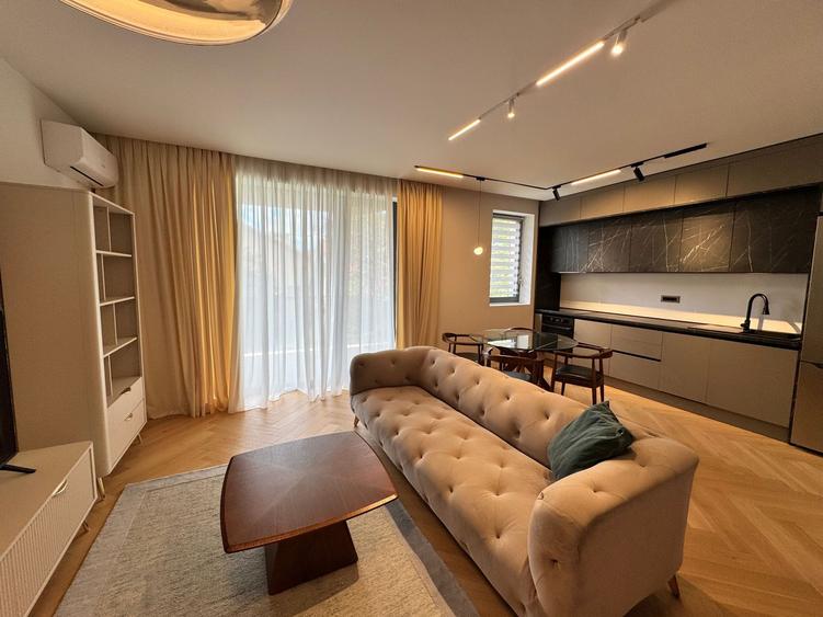 2 camere de inchriat | ARQA JOLIE VILLAGE | PISCINA |