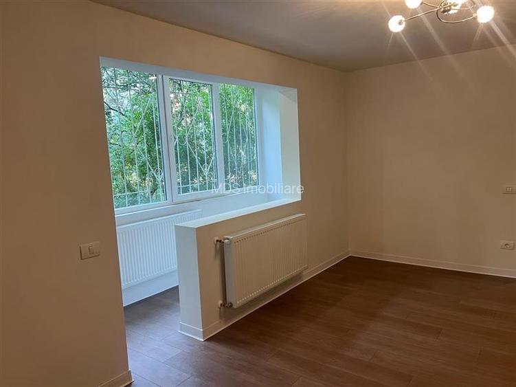 Renovat complet Mc Donald Circumvalatiunii cu balcon - 6