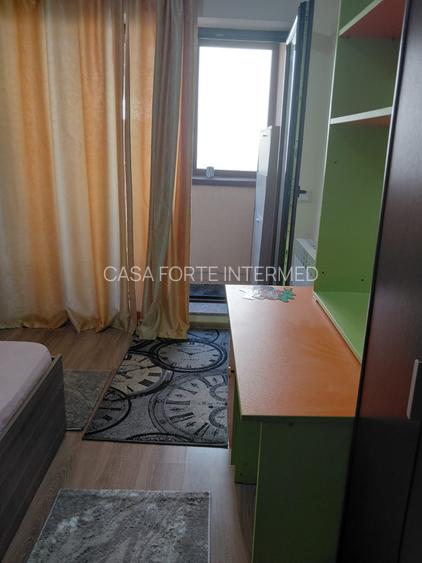 Apartament 3 camere, Campus langa hotel Nevada 600 euro - 10