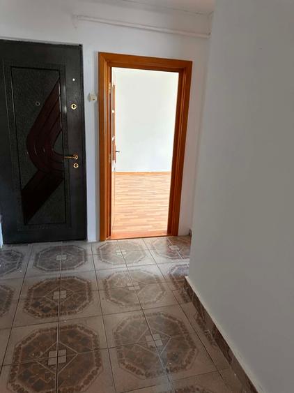 Apartament 2 camere 54 mp, decomandat, et. 3