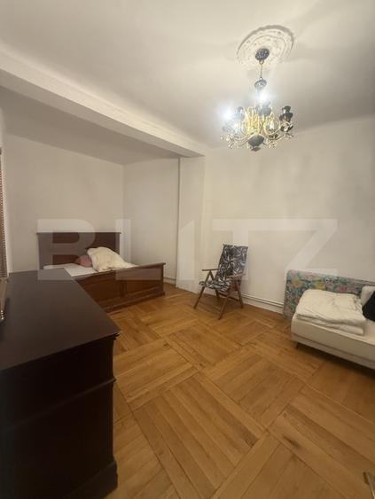 Casă de închiriat, 400 mp, zona Central