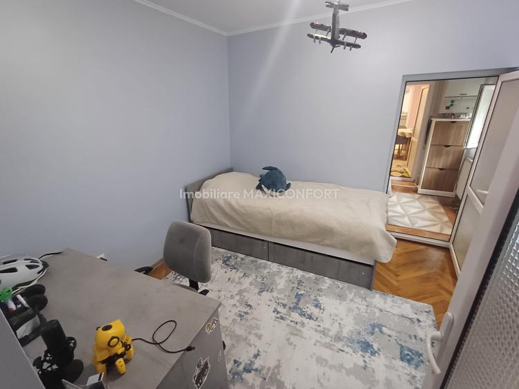 Casa de vanzare, zona Apollo - Imobiliare MAXICONFORT