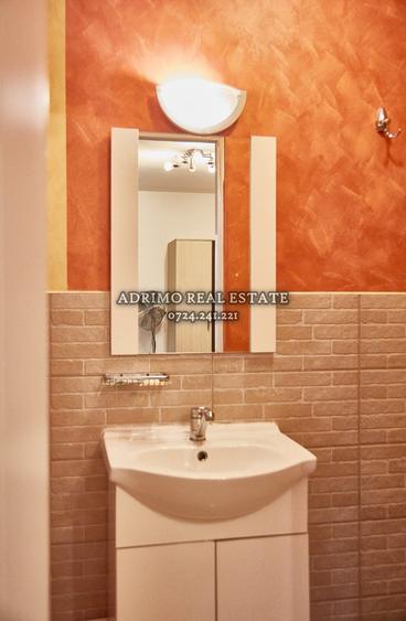 Garsoniera moderna zona Reyna - pana la 30 iunie - 300 eur