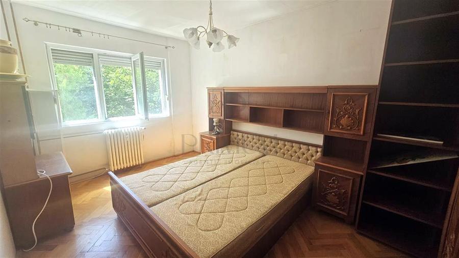 SOARELUI - 3 CAM - DECOMANDAT - BAIE RENOVATA - ETAJ 2 - BLOC IZOLAT - ZONA LINI