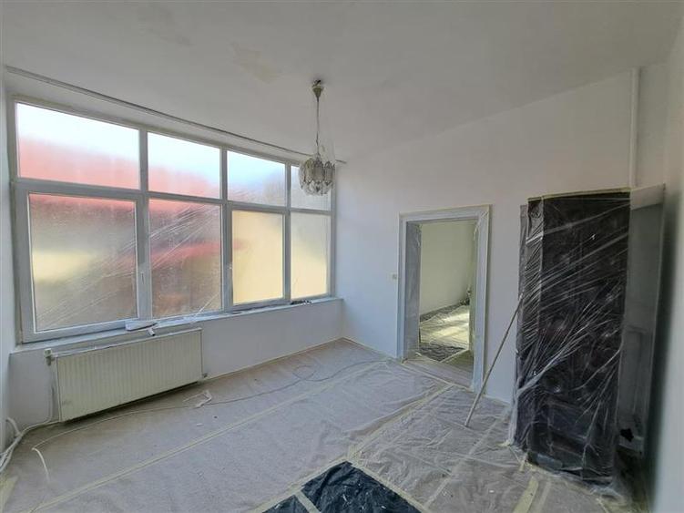 Apartament cu 4 camere, 112 mp utili, situat in cartierul Gruia!